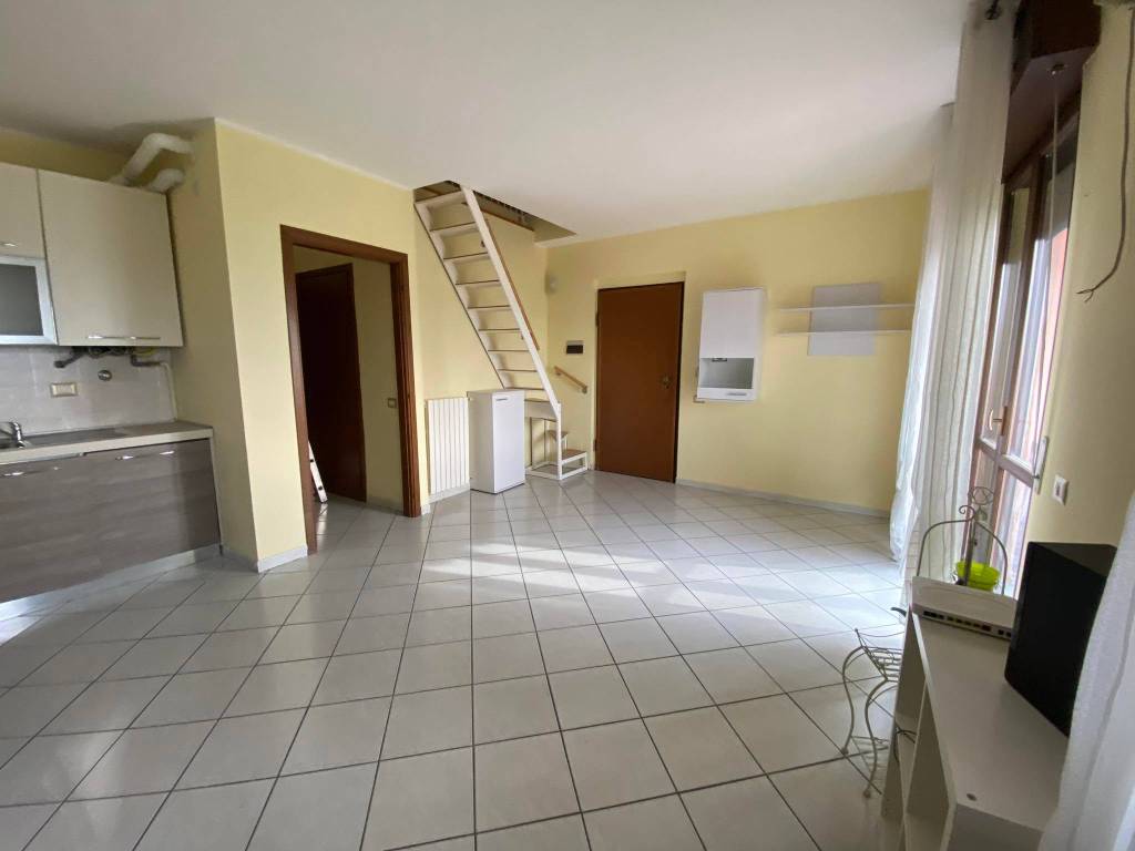 Appartamento a Valera fratta in Via John e Robert Kennedy - Foto 3
