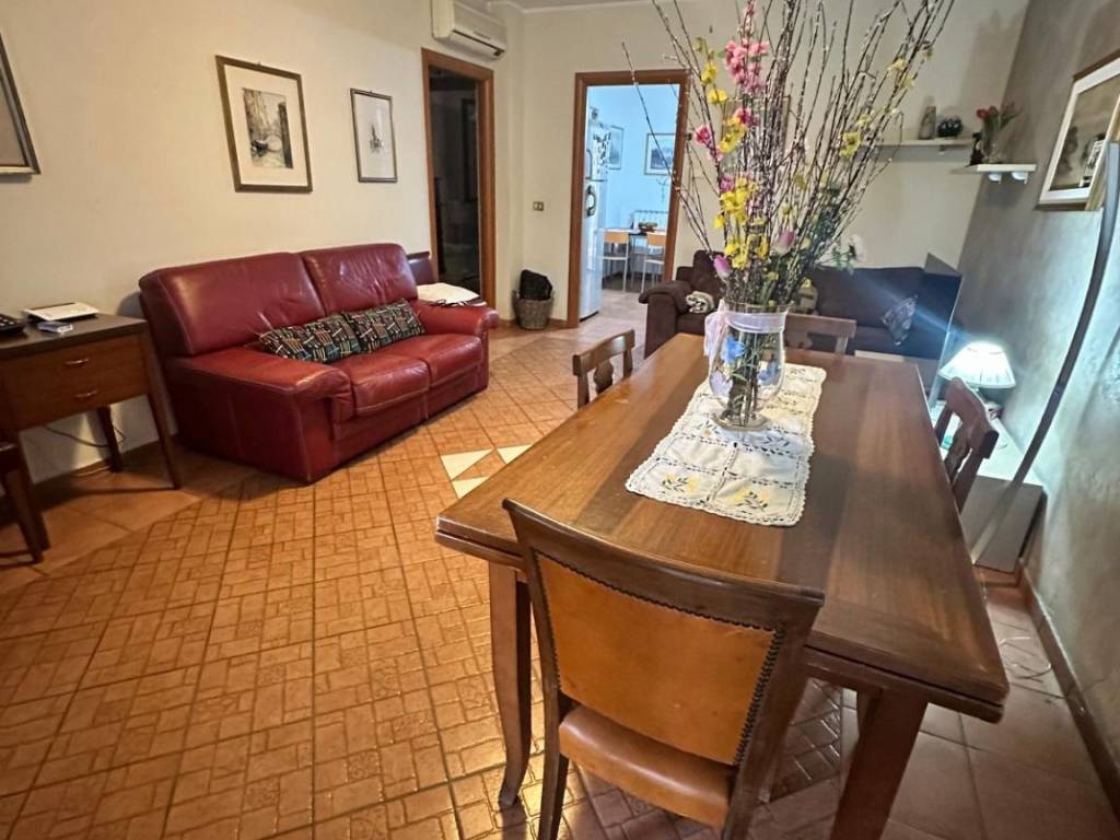 Villa a Viadana in Vicolo Ivanoe Bonomi - Foto 2