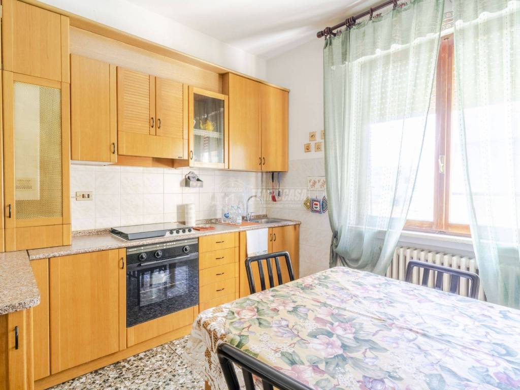 Appartamento a Civitanova marche in Via Don Bosco 34 - Foto 3