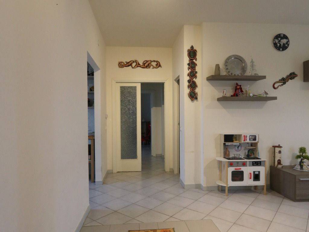 Appartamento a Cascina in Via Cesare Battisti - Foto 5