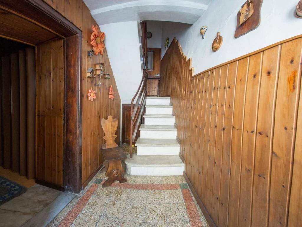 Casa indipendente a Barga in Strada Regionale della Garfagnana, 198 - Foto 2