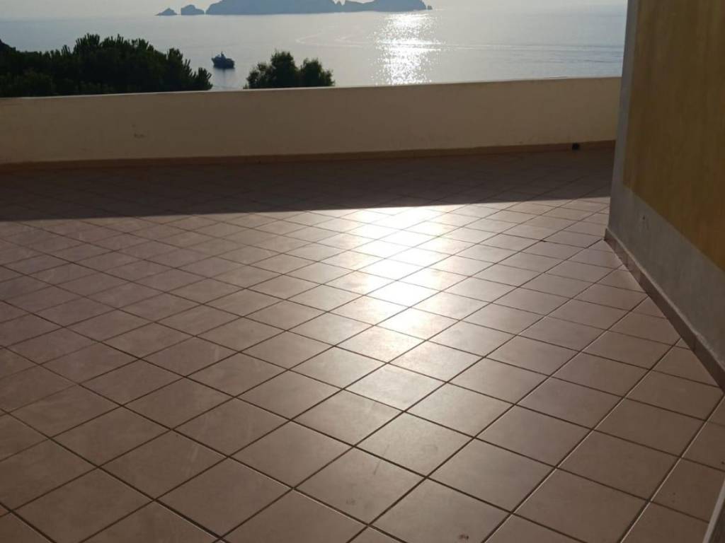 Appartamento a Ponza in via cavatella - Foto 4