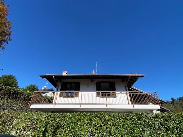 Villetta a schiera a Taino in Via Como, 31 - Foto 5