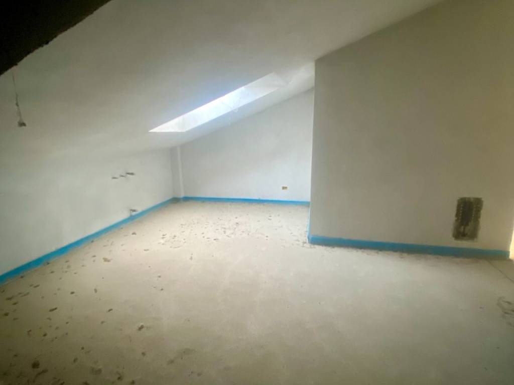 Attico / mansarda a Garlate - Foto 5