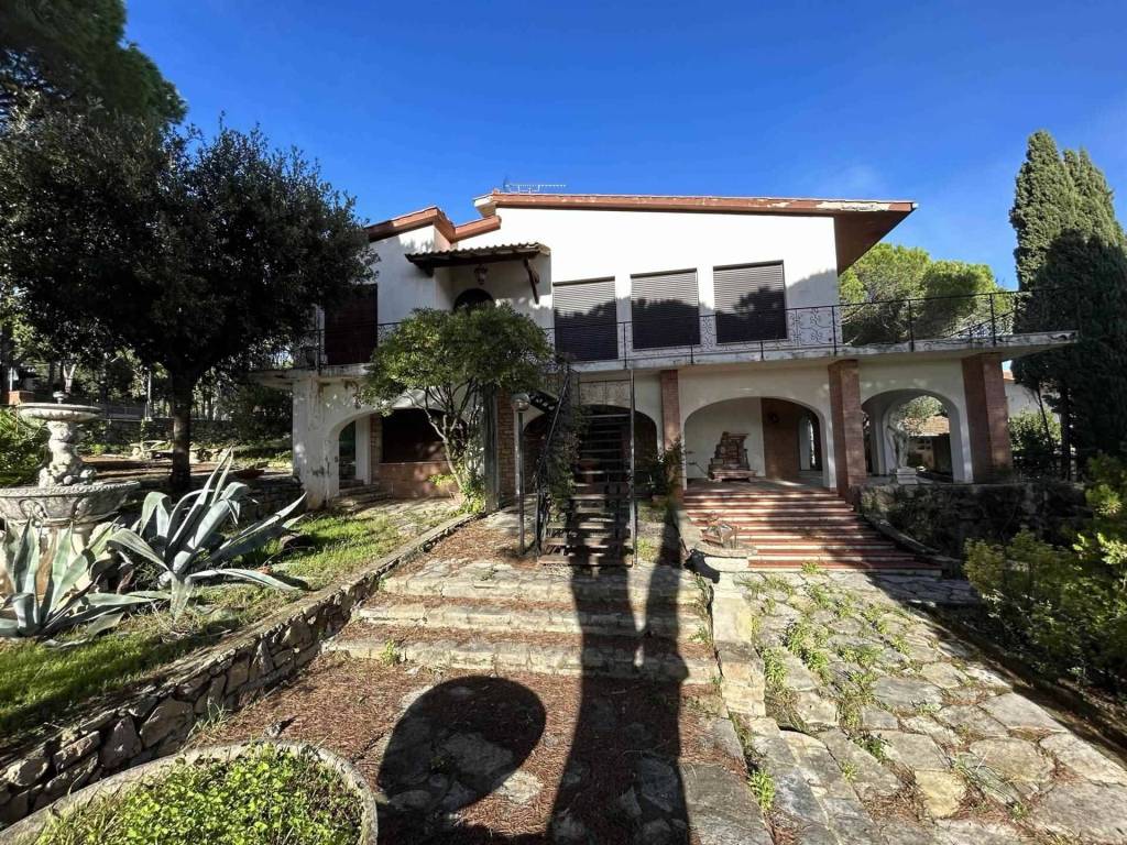 Villa a Rosignano marittimo in via Ofanto - Foto 4