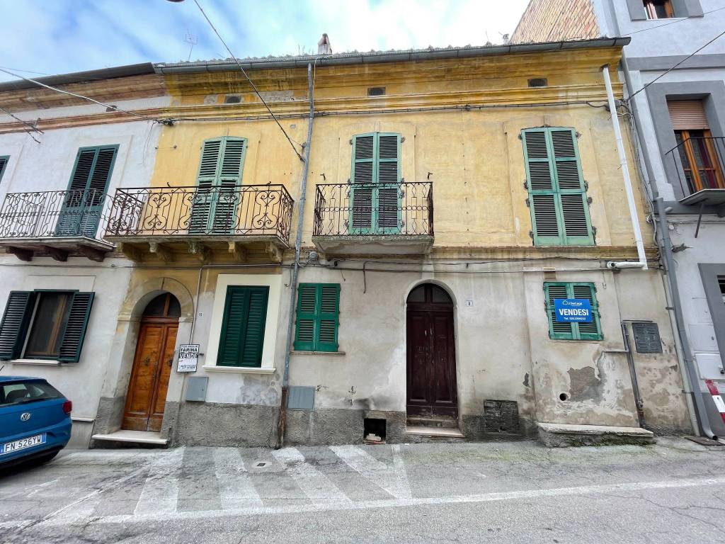 Appartamento a Paglieta in Piazza dei Martiri Lancianesi, 12 - Foto 2