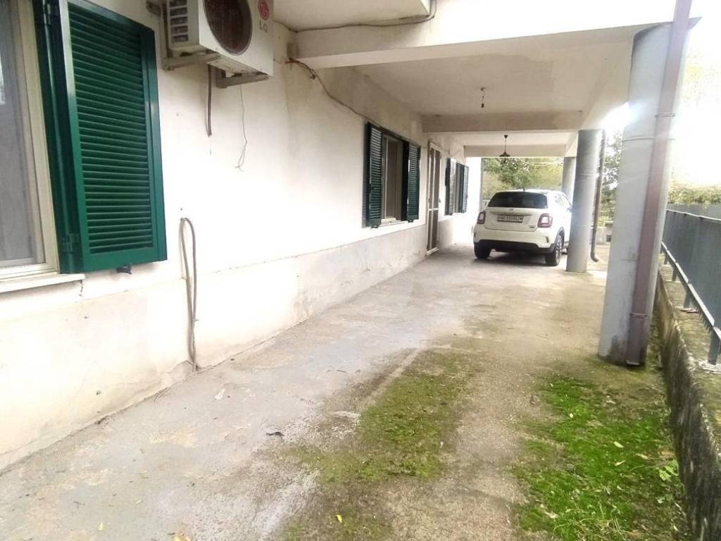 Villa a Santi cosma e damiano in VIA PORTO GALEO - Foto 4