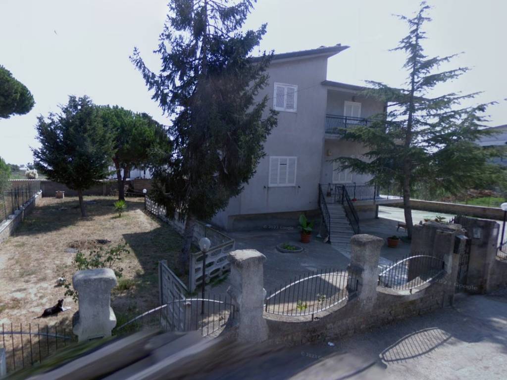 Appartamento a Aprilia in via pietri, 11 - Foto 2