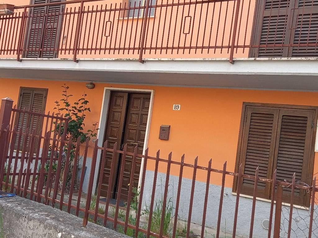 Casa indipendente a L'aquila in Via Piagge, 89 - Foto 2