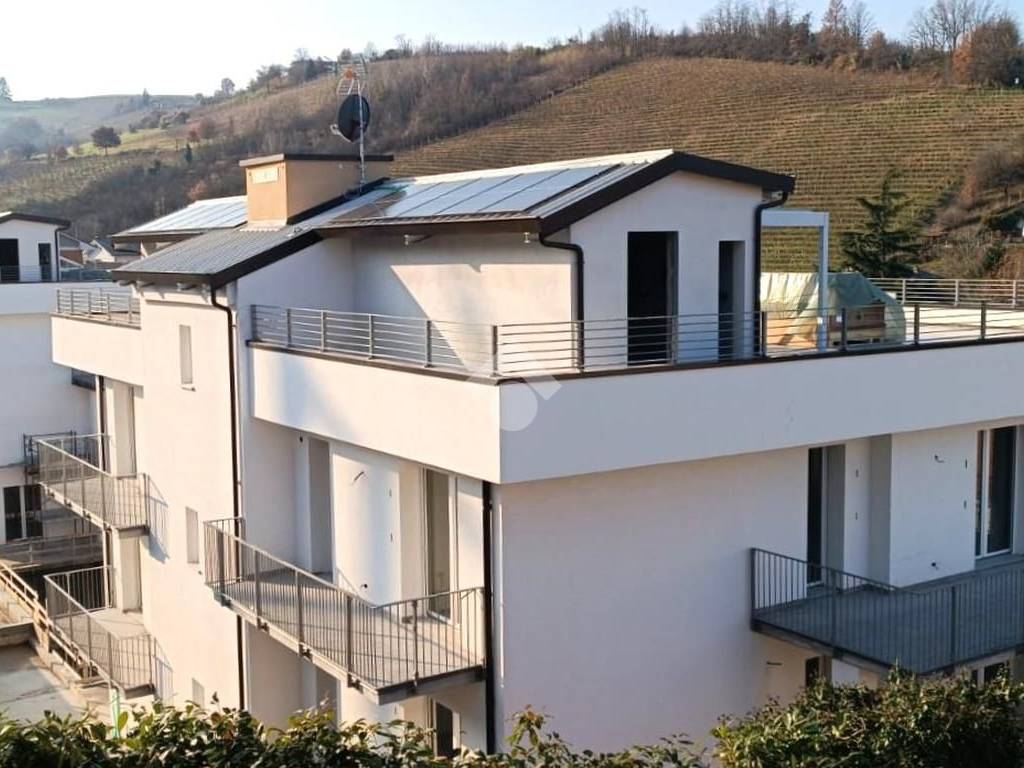 Appartamento a Alba in Strada Vedetta, 30 - Foto 2