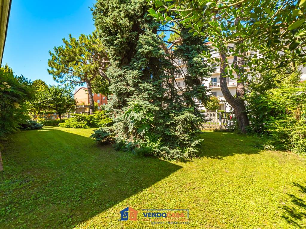 Villa a Savigliano in Corso Giacomo Matteotti, 48 - Foto 4