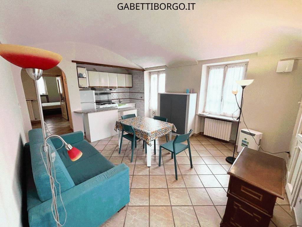 Appartamento a Borgo san dalmazzo in Corso Barale, 35 - Foto 2