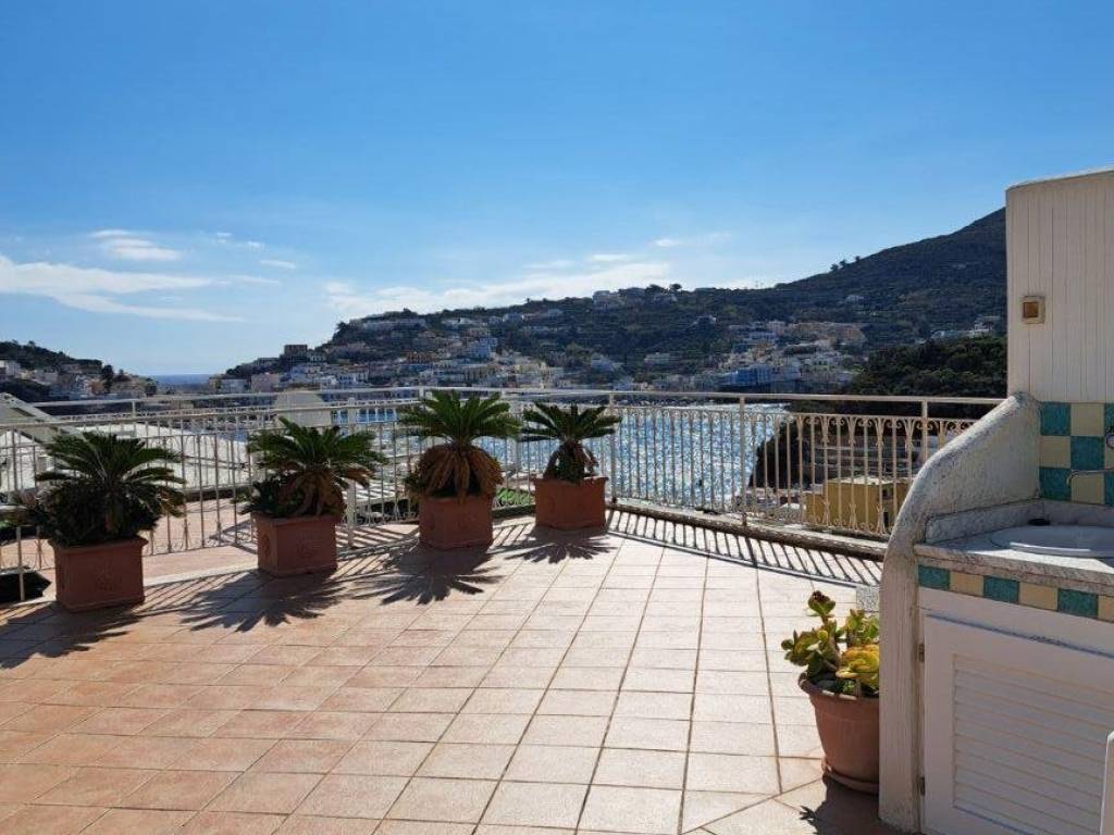 Appartamento a Ponza in Via Spiaggia Santa Maria - Foto 2