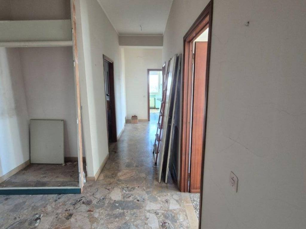 Appartamento a Reggio emilia in Viale Timavo - Foto 5