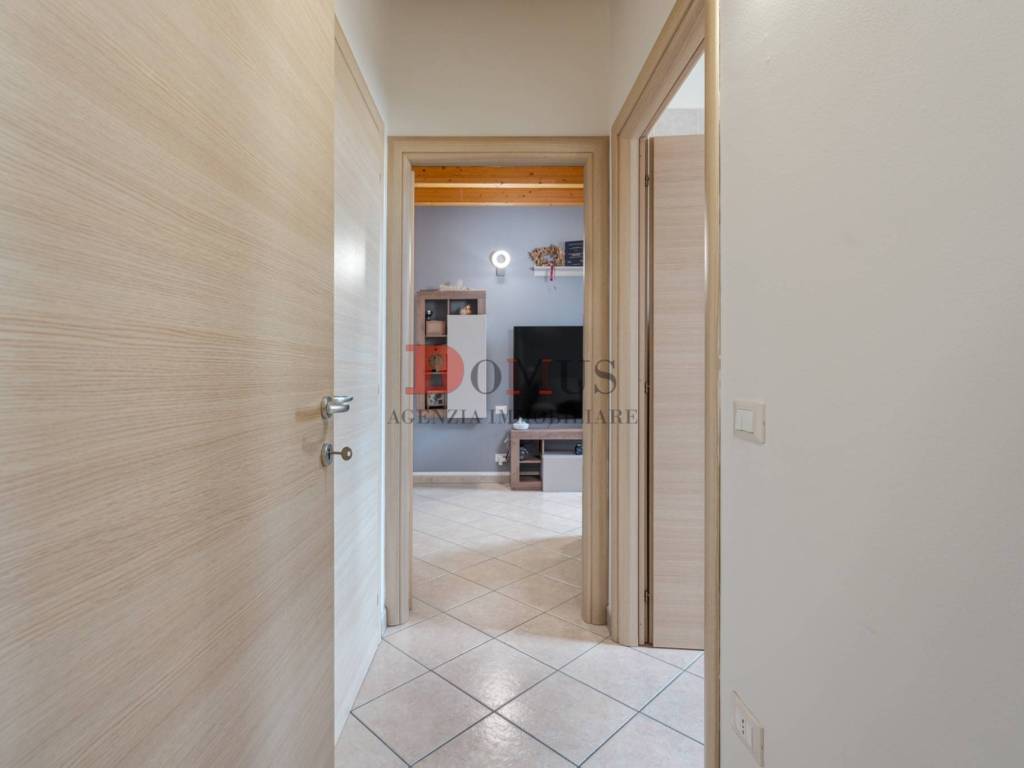 Appartamento a Porto mantovano in Via Martiri della Libertà, 5 - Foto 5