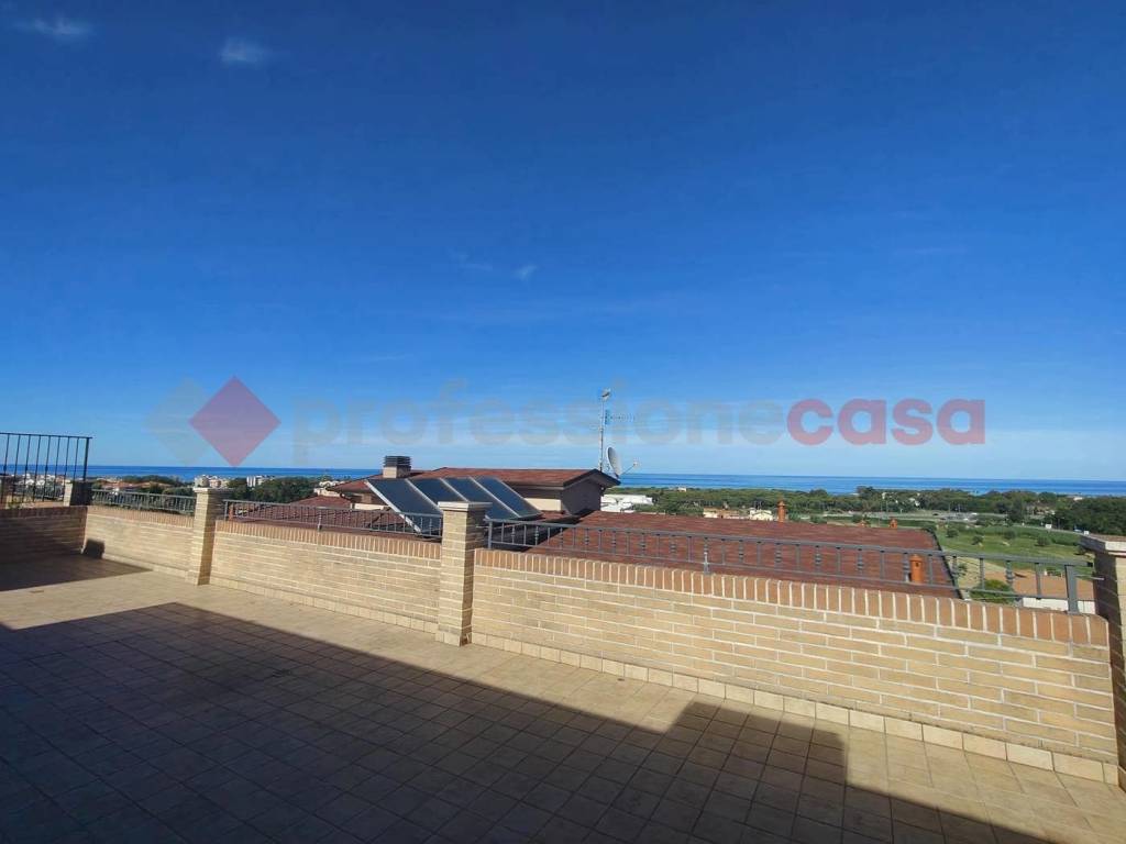 Attico / mansarda a Tortoreto in Via Panoramica , 26 - Foto 4