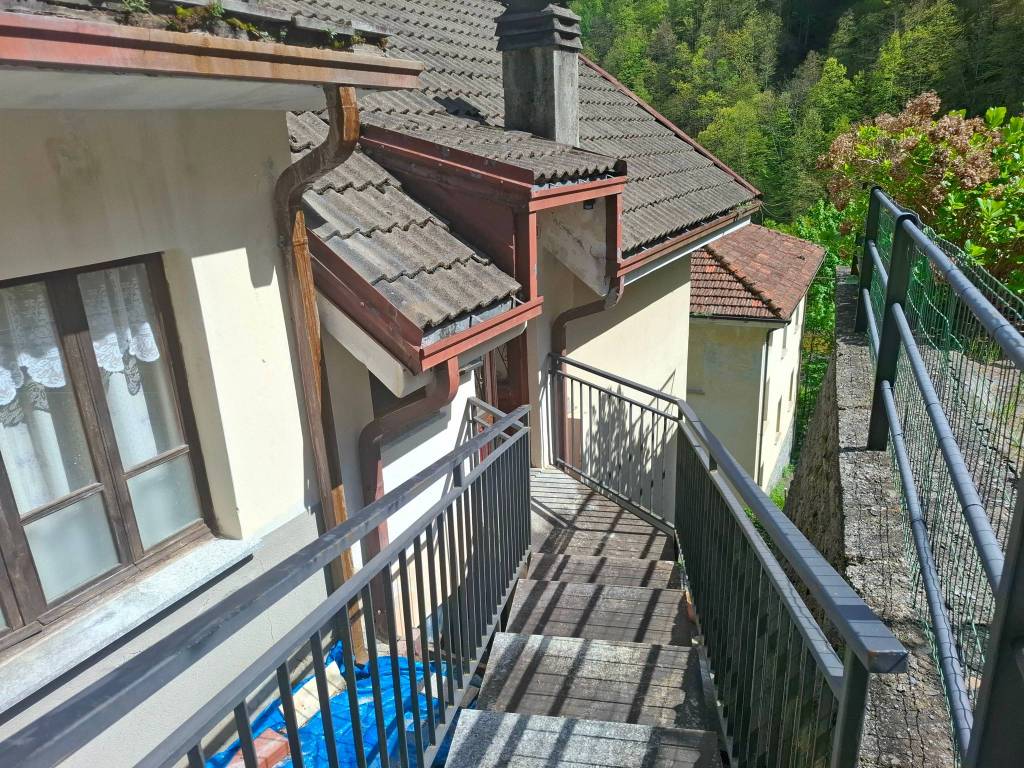 Appartamento a Bognanco in Località Bacinasco - Foto 2