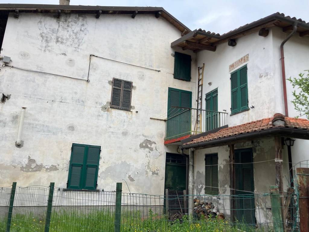 Casa indipendente a Arquata scrivia in Via Vescovi, 25 - Foto 4