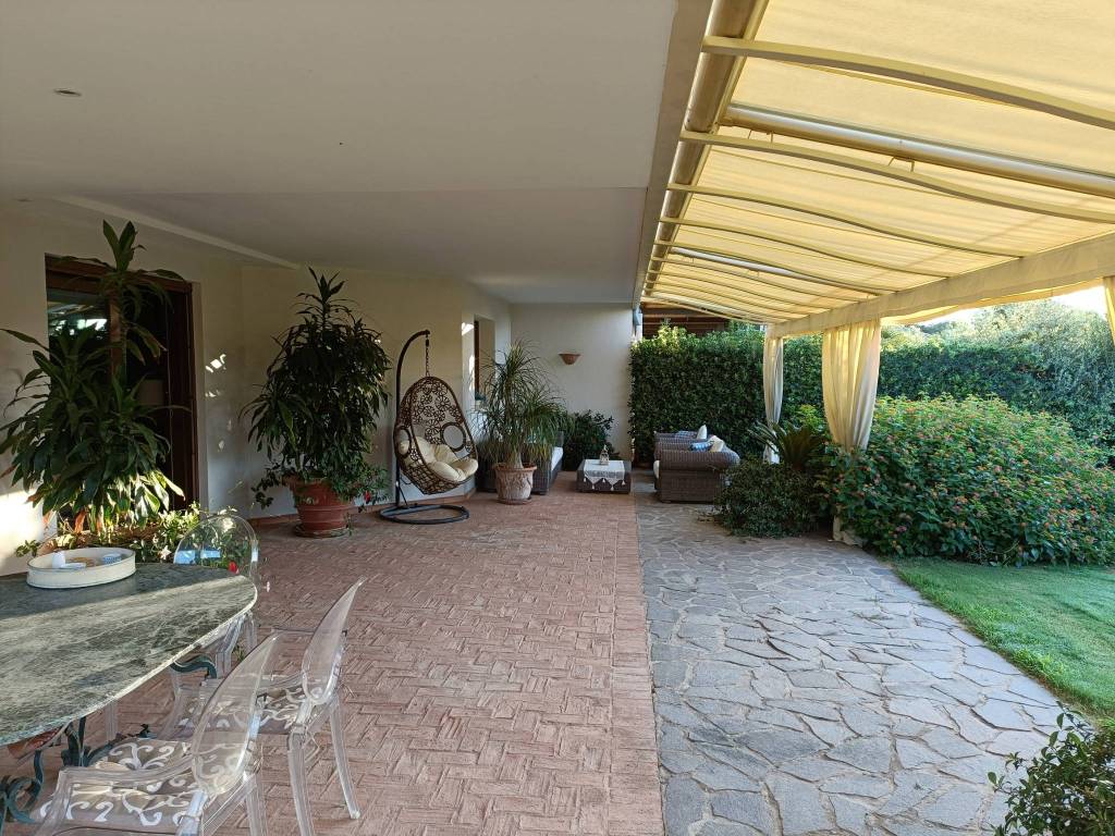Villetta a schiera a Pula in Baia di Agumu - Foto 2