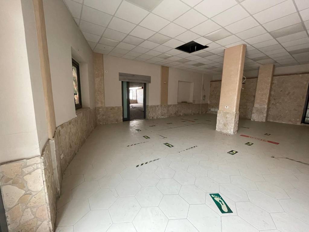 Immobile a Maddaloni in Via Raffaele Viviani, 3 - Foto 2