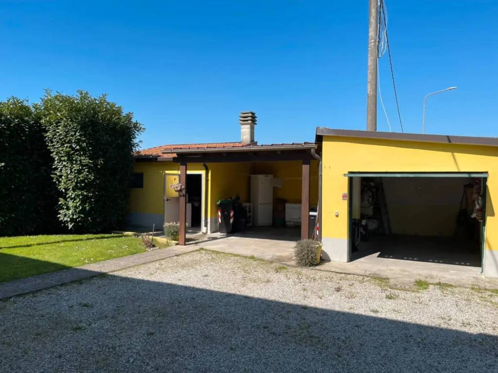 Villetta a schiera a Portomaggiore in Via Galileo Galilei - Foto 3