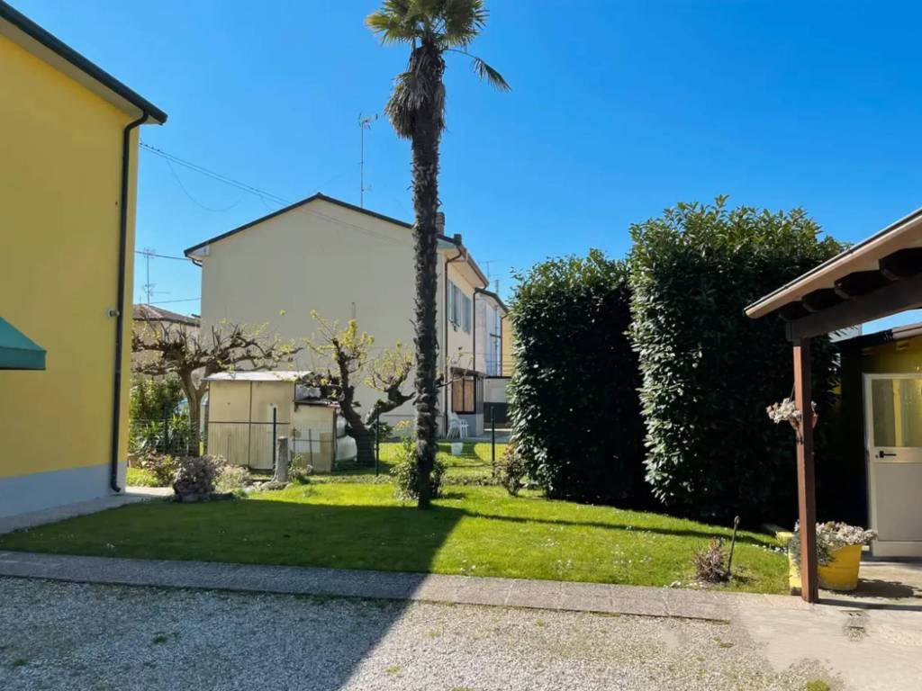 Villetta a schiera a Portomaggiore in Via Galileo Galilei - Foto 4
