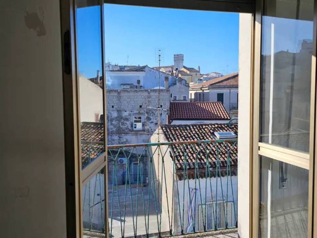 Appartamento a Vico del gargano in Via Leonardo Miglionico - Foto 5