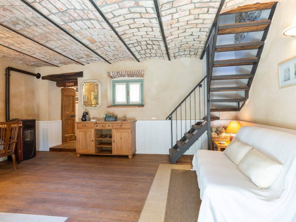 Villa a Bogogno in Via Casale Montecchio, 11 - Foto 4