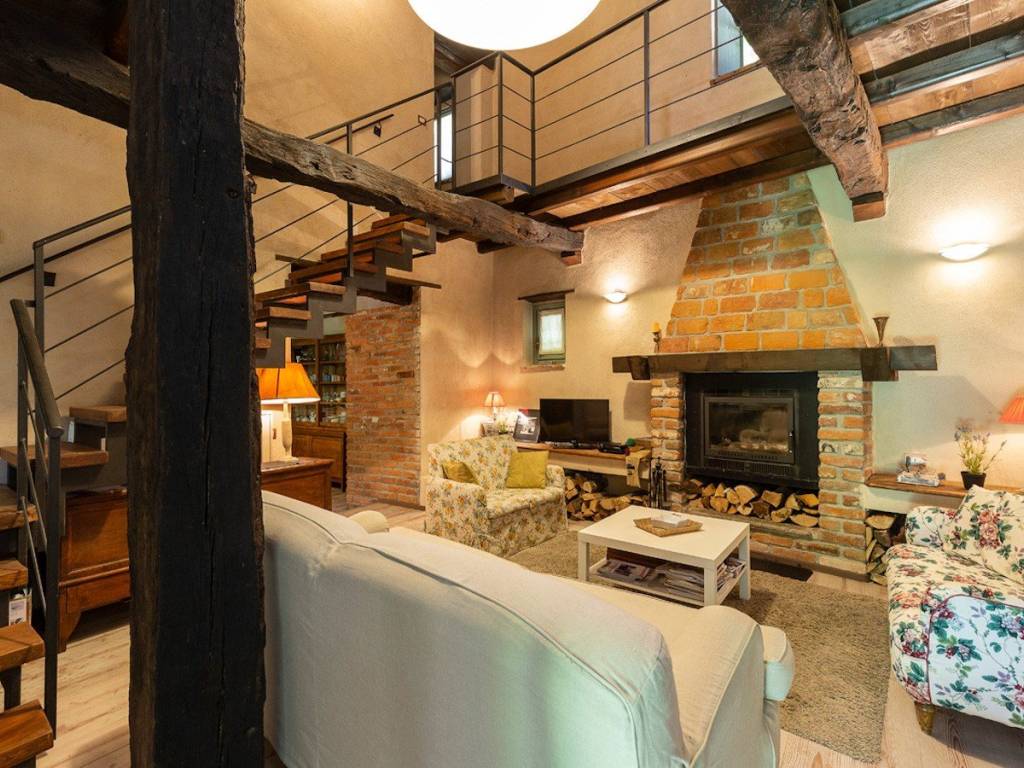 Rustico / casale a Bogogno in Via Casale Montecchio, 11 - Foto 5