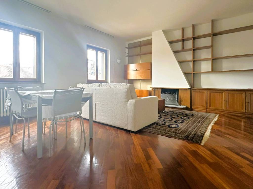 Appartamento a Pavia in Via Ugo Foscolo, 25 - Foto 3