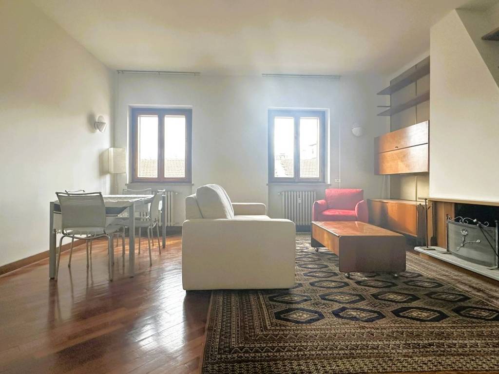 Appartamento a Pavia in Via Ugo Foscolo, 25 - Foto 4