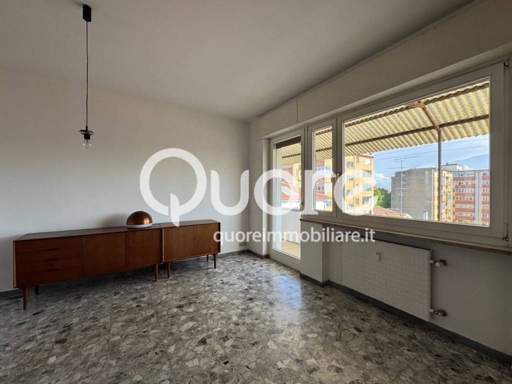 Appartamento a Udine in via Ippolito Nievo, 11 - Foto 4