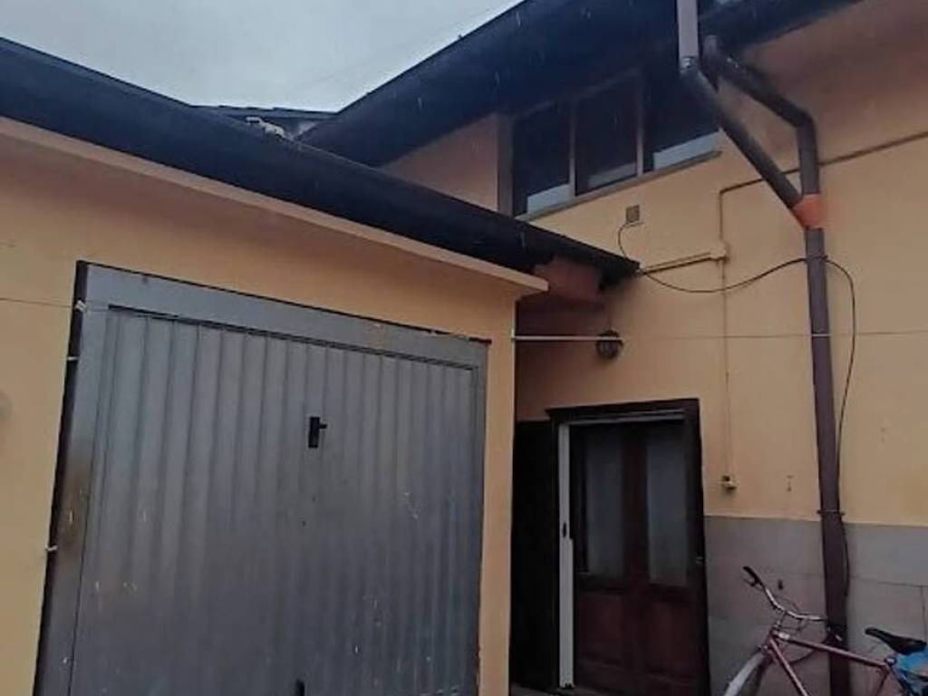 Appartamento a Samarate in Via Roma, 33 - Foto 3