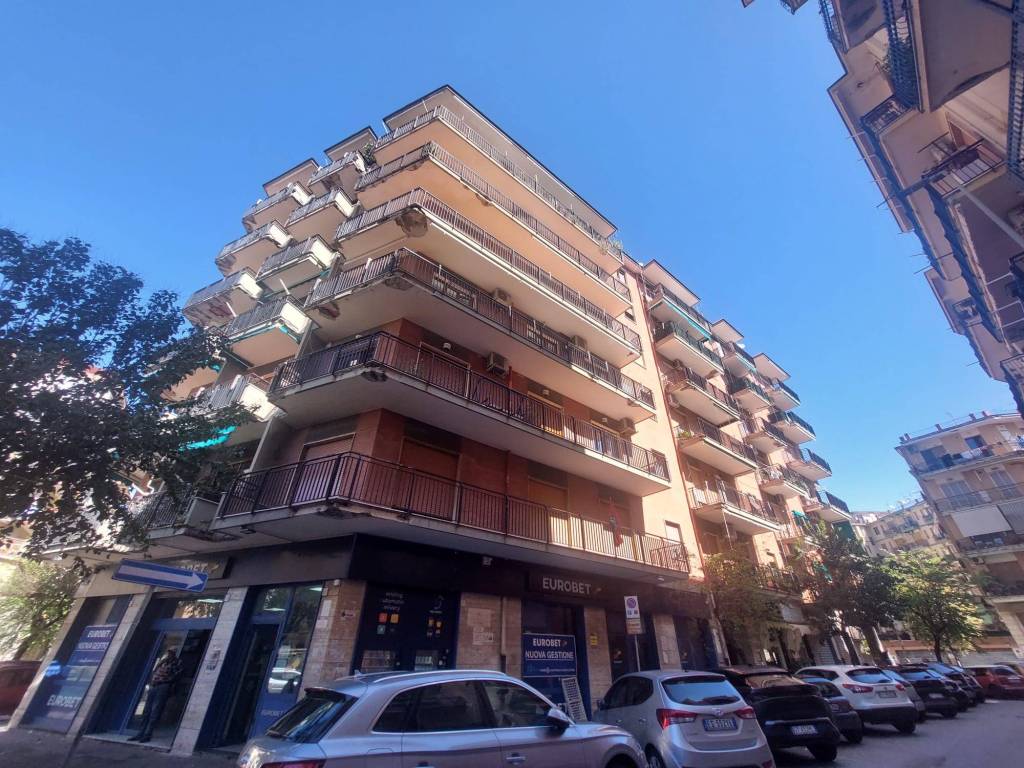 Appartamento a Salerno in Via Fiume - Foto 2