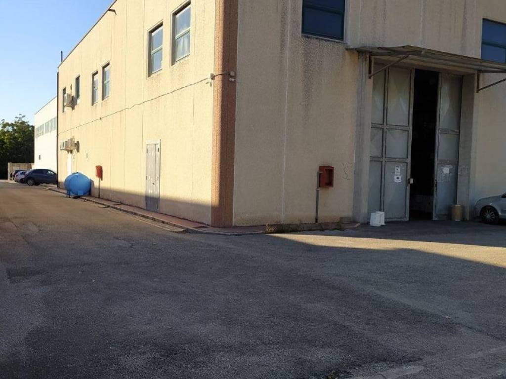 Immobile a Caserta in Via Georges Claude - Foto 4