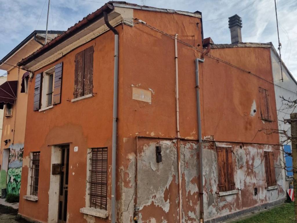 Casa indipendente a Mantova in Via San Lazzaro - Foto 4