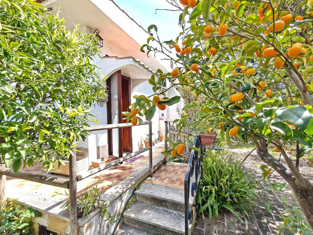 Villa a Sperlonga in Via dell'Angolo - Foto 3