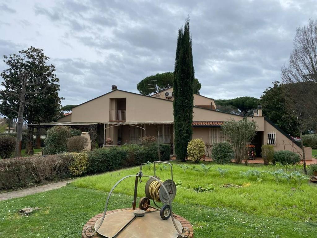 Villa a Pontedera in Via dei Salici - Foto 2