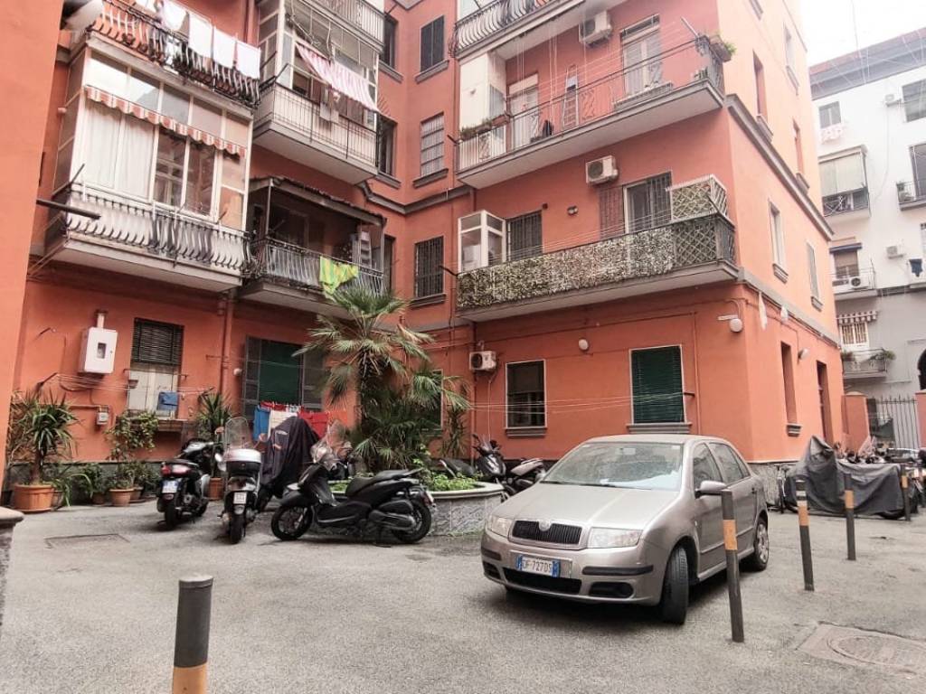 Appartamento a Napoli in Via Enrico Arlotta - Foto 3