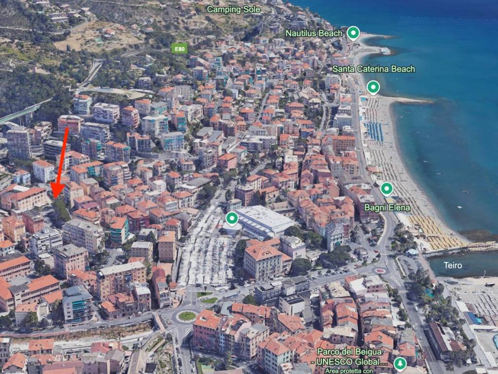 Appartamento a Varazze in Via Giosuè Carducci - Foto 2