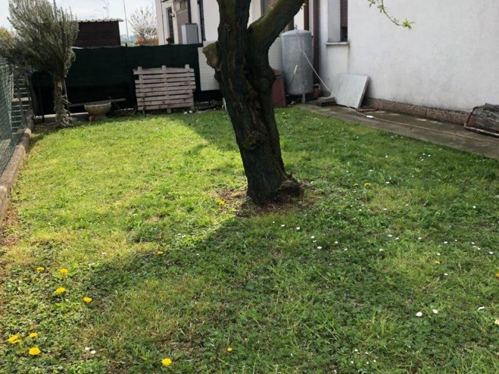 Villa a San giacomo delle segnate in Via V. Bergamaschi, 1 - Foto 4