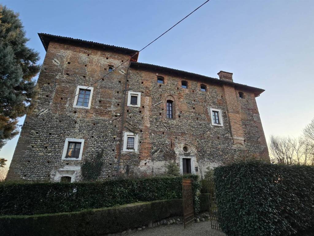 Palazzo / stabile a Castelletto cervo in via XXV Aprile - Foto 4