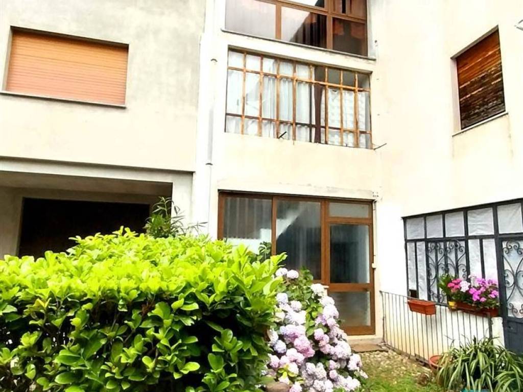 Casa indipendente a Graglia in via del santuario, 40 - Foto 2