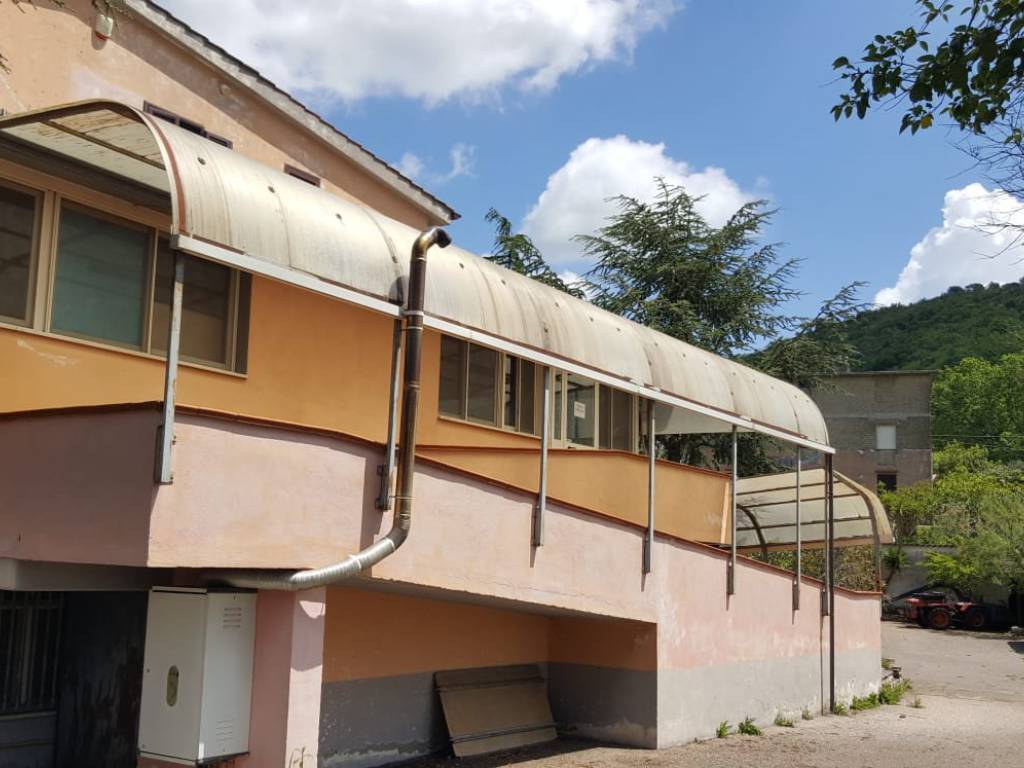 Palazzo / stabile a Lenola in Via degli Uliveti - Foto 2