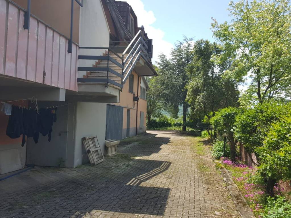 Palazzo / stabile a Lenola in Via degli Uliveti - Foto 4