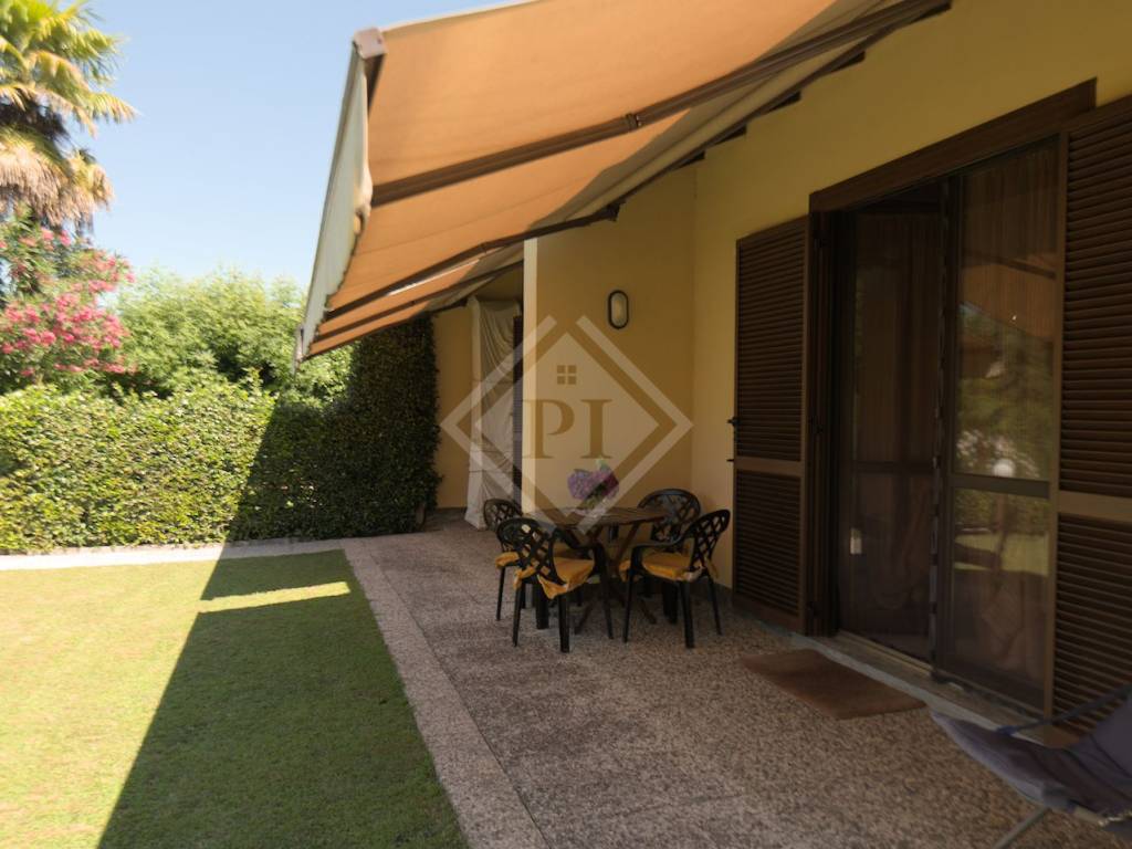 Villetta a schiera a Laveno-mombello - Foto 5