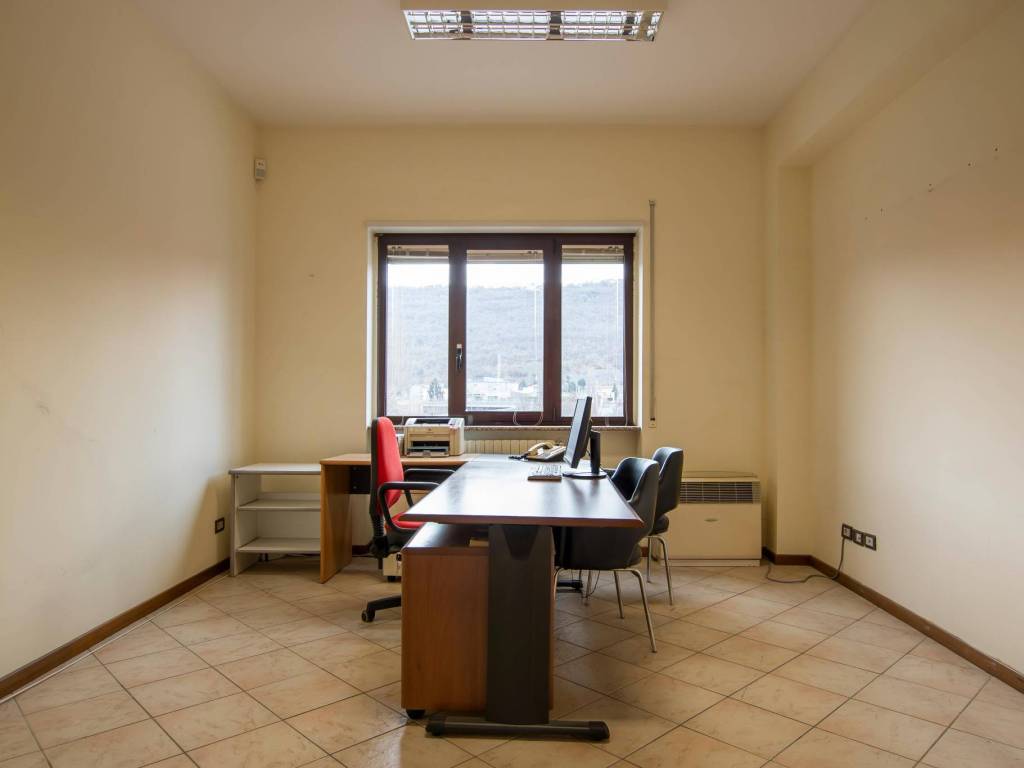 Immobile a L'aquila in Via Salaria Antica Ovest - Foto 4