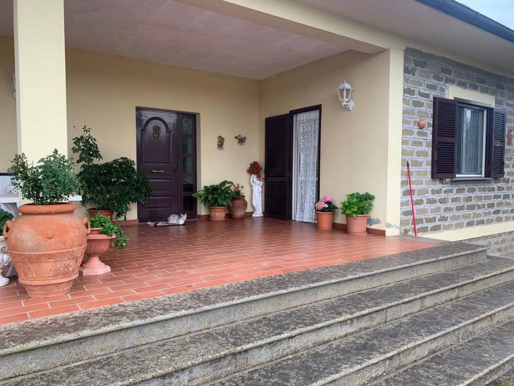 Villa a Vetralla in Strada Norchia, 61 - Foto 5