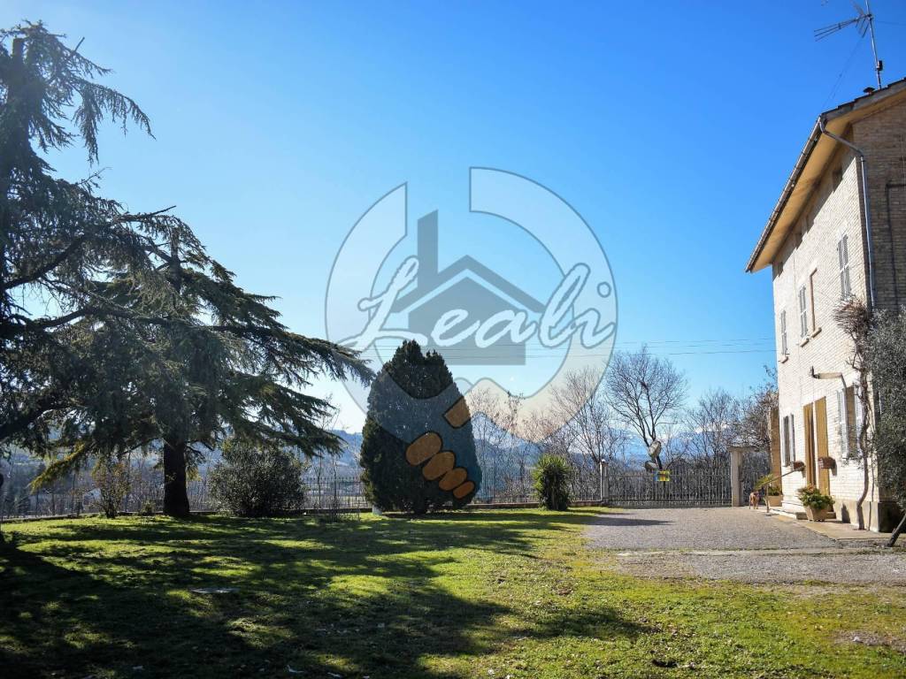 Casa indipendente a Falerone in VIA SPINETO, 12 - Foto 5