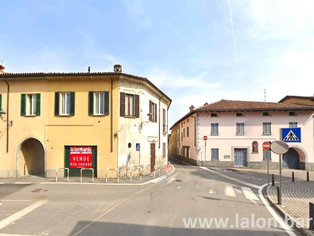 Immobile a Airuno in Piazza IV Novembre, 1 - Foto 4